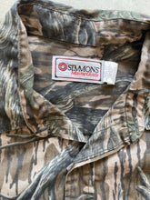 Load image into Gallery viewer, Vintage Mossy Oak Treestand Camo Button-Up Shirt (L)