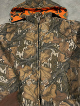 Load image into Gallery viewer, Mossy Oak Fall Foliage Quilted Reversible Coat (XXL)