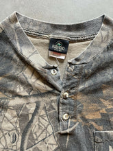 Load image into Gallery viewer, Vintage Realtree Camo Henley Shirt (XL)