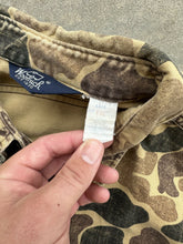 Load image into Gallery viewer, Vintage Distressed Woolrich Duck Camo Chamios (XXL)