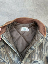 Load image into Gallery viewer, Vintage Mossy Oak Treestand Insulated Bomber Jacket (L)