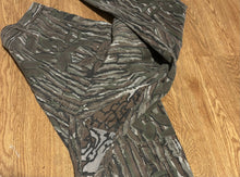 Load image into Gallery viewer, Vintage Blue Bill by Red Head Realtree Cargo Pants
