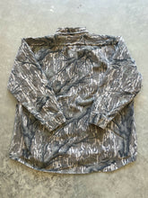 Load image into Gallery viewer, 1990’s Mossy Oak Treestand Camo Chamois Shirt (XL)