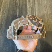 Load image into Gallery viewer, Vintage Ducks Unlimited Trucker Hat