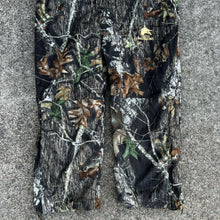 Load image into Gallery viewer, Vintage Mossy Oak Breakup Delta Waterfowl Insulated Bibs
