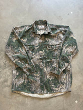Load image into Gallery viewer, Vintage Mossy Oak Shadow Leaf Camo Button Up Shirt (XL)