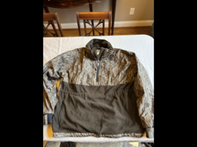 Load image into Gallery viewer, Drake MST Bottomland Equator Pullover Jacket