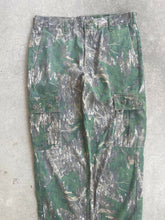 Load image into Gallery viewer, Vintage MossyOak Shadow Leaf Camo Adjustable Waist Pants (30-36x33)