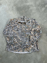 Load image into Gallery viewer, Vintage Mossy Oak Shadowgrass Chamois Button Up (XL)