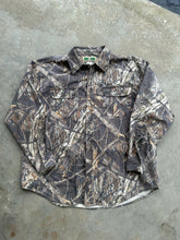 Load image into Gallery viewer, Vintage Game Winner Shadowbranch Chamois Button Up (2XL)