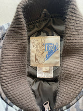 Load image into Gallery viewer, Vintage Trophy Club Trebark Camo Vest (L)