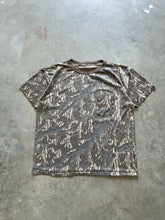 Load image into Gallery viewer, Vintage Mossy Oak Treestand Camo T-Shirt (XL)