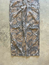 Load image into Gallery viewer, 90’s Mossy Oak Treestand/ Fall Foliage Camo reversible Pants (L)