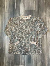 Load image into Gallery viewer, 1990’s Mossy Oak Treestand Camo Long Sleeve Shirt (XL)