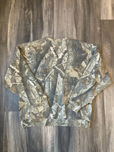 Load image into Gallery viewer, Vintage Realtree Hardwoods Camo Cotton Crewneck (XL)
