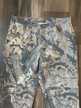 Load image into Gallery viewer, Vintage Mossy Oak Breakup Camo Denim Pants (L)