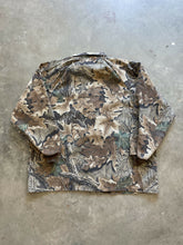 Load image into Gallery viewer, Vintage Realtree Camo Jacket (XL)