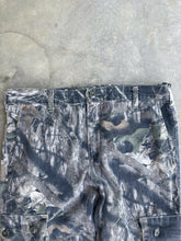 Load image into Gallery viewer, Vintage MossyOak BreakUp Camo Adjustable Waist Pants (Gen1)