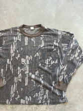 Load image into Gallery viewer, Vintage Trebark Camo Long Sleeve Shirt (XL)