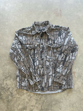 Load image into Gallery viewer, Vintage Distressed Trebark Camo Chamois Shirt (S)