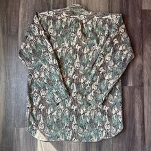 Load image into Gallery viewer, 1990’s Piney Woods Camo Button-Up Shirt (L)