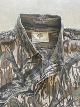 Load image into Gallery viewer, Vintage Mossy Oak Treestand Camo Strap Shirt (XL)