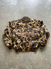 Load image into Gallery viewer, Vintage Duck Camo Puffer Jacket (L)
