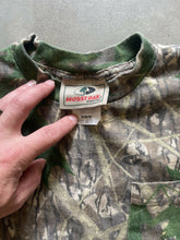 Load image into Gallery viewer, Vintage Mossy Oak Shadowleaf Camo T-Shirt (M)