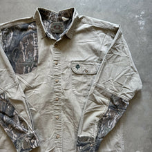Load image into Gallery viewer, 1990’s Mossy Oak Treestand Camo Companions Button Up Shirt (XL)