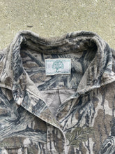 Load image into Gallery viewer, Vintage MossyOak 90’s TreeStand Camo Chamois(S/M)