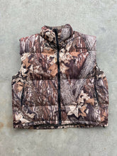 Load image into Gallery viewer, Vintage Browning MossyOak Breakup Camo Puffy Vest (XL)