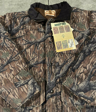 Load image into Gallery viewer, Pella Insulated Mossy Oak Treestand Jacket NWT (L)