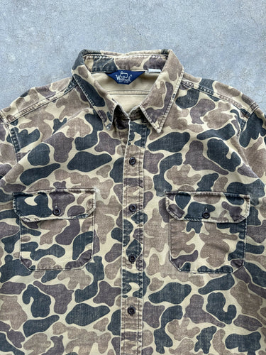 Vintage Distressed Woolrich Duck Camo Chamios (XXL)