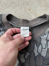 Load image into Gallery viewer, Vintage Duck Bay Trebark Camo T-Shirt (M)