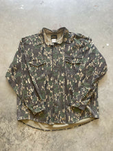 Load image into Gallery viewer, Vintage Trebark Camo Chamois Shirt (XL)