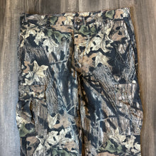 Load image into Gallery viewer, Vintage Mossy Oak 1st Generation Breakup Camo Adjustable Waist Pants (XL)