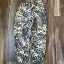 Load image into Gallery viewer, 1990’s Jerzees Mossy Oak Breakup Camo Cotton Sweatpants (XL)