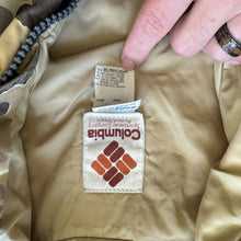 Load image into Gallery viewer, Vintage Columbia Duck Camo Jacket (L)