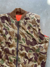 Load image into Gallery viewer, Vintage Bob Allen Ducks Unlimited Camo Reversible Vest (L)
