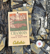 Load image into Gallery viewer, Vintage Cabelas Skyline Camo Chamois Large