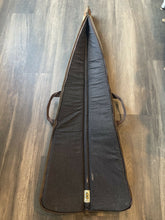 Load image into Gallery viewer, Vintage Bob Allen Ducks Unlimited Camo Gun Case