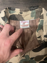 Load image into Gallery viewer, 1990’s Duck Camo Insulated Chamois Button Up Shirt (L)