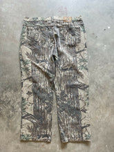 Load image into Gallery viewer, Vintage Duxbak Realtree Camo Denim Pants (XL)