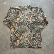 Load image into Gallery viewer, Vintage Realtree Advantage Camo Mock Neck Shirt (M)