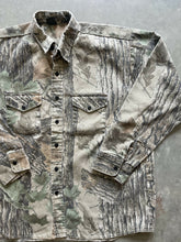 Load image into Gallery viewer, Vintage Realtree Camo Button Up Shirt (XL)