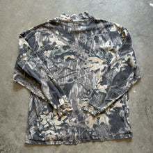 Load image into Gallery viewer, Vintage Mossy Oak Breakup Camo Mock Neck Shirt (XL)