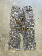 Load image into Gallery viewer, Vintage Mossy Oak Treestand Camo Adjustable Waist Pants (L)