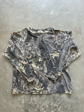 Load image into Gallery viewer, Vintage Mossy Oak Breakup Camo Henley Shirt (XL)