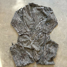 Load image into Gallery viewer, Vintage Liberty Realtree Camo Coveralls (XL)