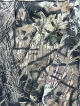 Load image into Gallery viewer, Vintage MossyOak Breakup Camo Button-Up (L/XL)